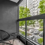 Vipwarsawapartments Pl Premium 3 At Grzybowska 37 * Warszawa